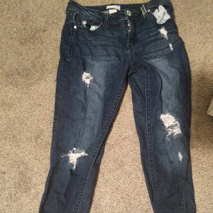 ripped jeans size 7